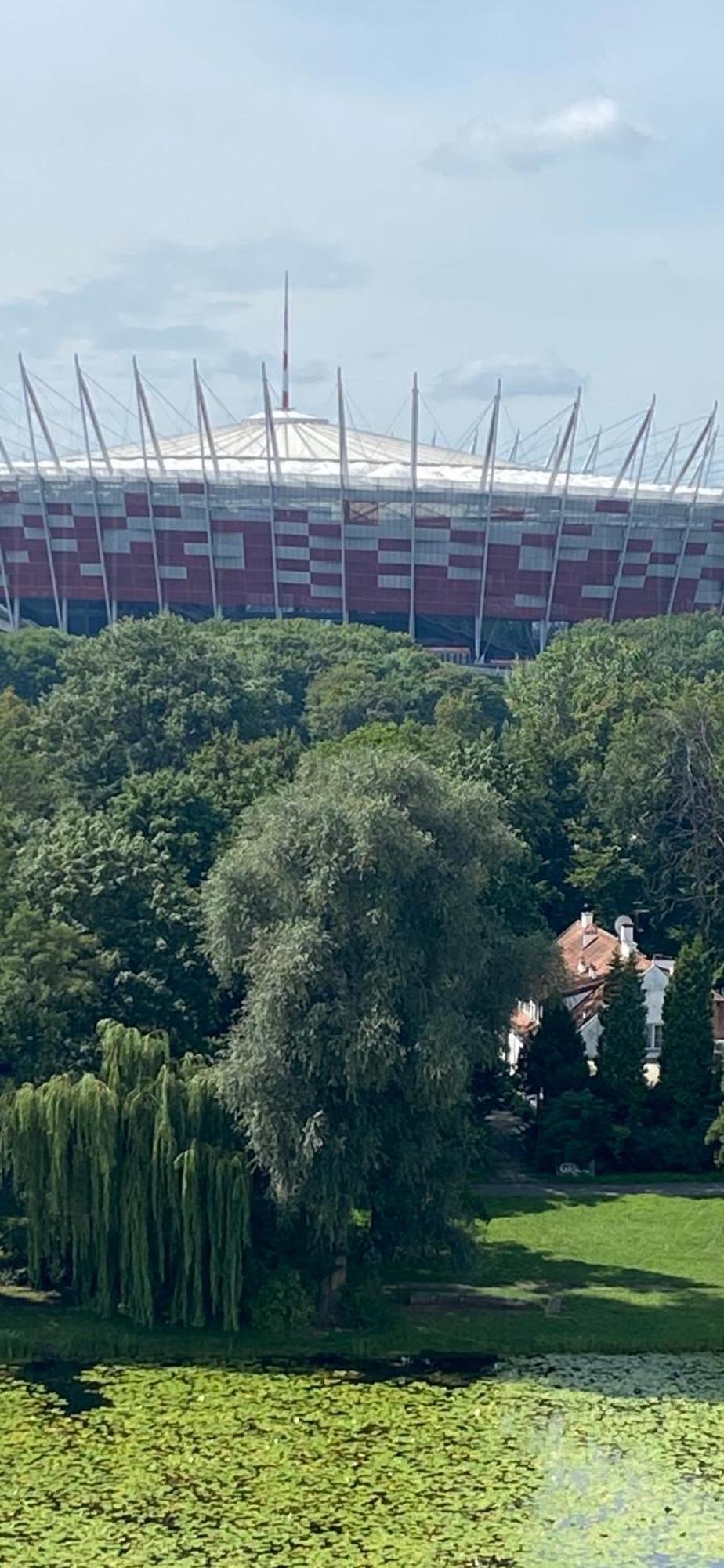 Dedek Park - Historyczny Dworek W Pieknym Parku Skaryszewskim Obok Stadionu Narodowego Βαρσοβία Εξωτερικό φωτογραφία